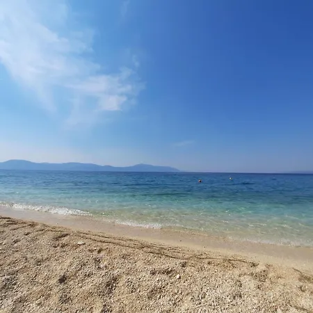 Vele Duplex-wohnung Mit Terrassen Und Meerblick By Interhome * Makarska