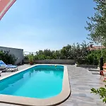 Vele Duplex-wohnung Mit Terrassen Und Meerblick By Interhome * Makarska