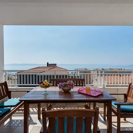 Vele Duplex-wohnung Mit Terrassen Und Meerblick By Interhome דירה