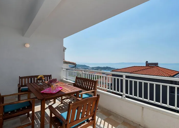 דירה Vele Duplex-wohnung Mit Terrassen Und Meerblick By Interhome *