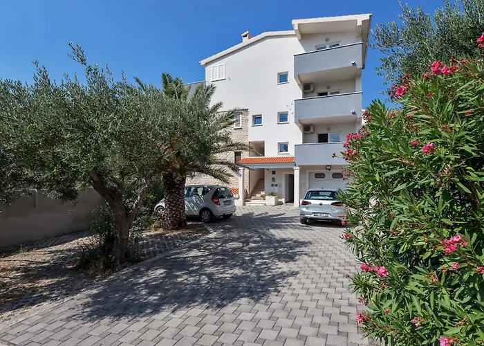 דירה Vele Duplex-wohnung Mit Terrassen Und Meerblick By Interhome